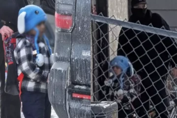 அமெரிக்காவில் 5 வயது சிறுவன் கைது ; ட்ரம்பின் அடக்குமுறையால் அதிகரிக்கும் அடாவடி