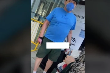 தங்கள் தாய்மொழியில் பேசிக்கொண்டிருந்த வெளிநாட்டவர்களை வம்புக்கிழுத்த கனேடியர்: கொந்தளிப்பை ஏற்படுத்தியுள்ள வீடியோ