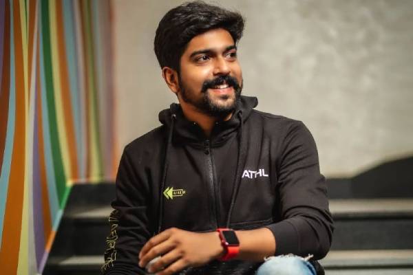 சிறகடிக்க ஆசை சீரியல் மனோஜா இது, 5 வருடங்களுக்கு முன் எப்படி உள்ளார் பாருங்க... | Siragadikka Serial Fame Srideva Old Photos