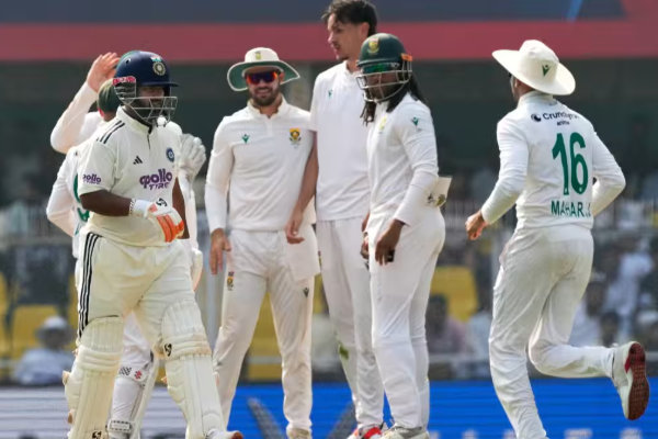 இந்தியாவிற்கு 549 ஓட்டங்கள் இலக்கு - பாரிய சாதனை படைக்க போகும் தென் ஆப்பிரிக்கா | 549 Target For India Sa Make History By Whitewash