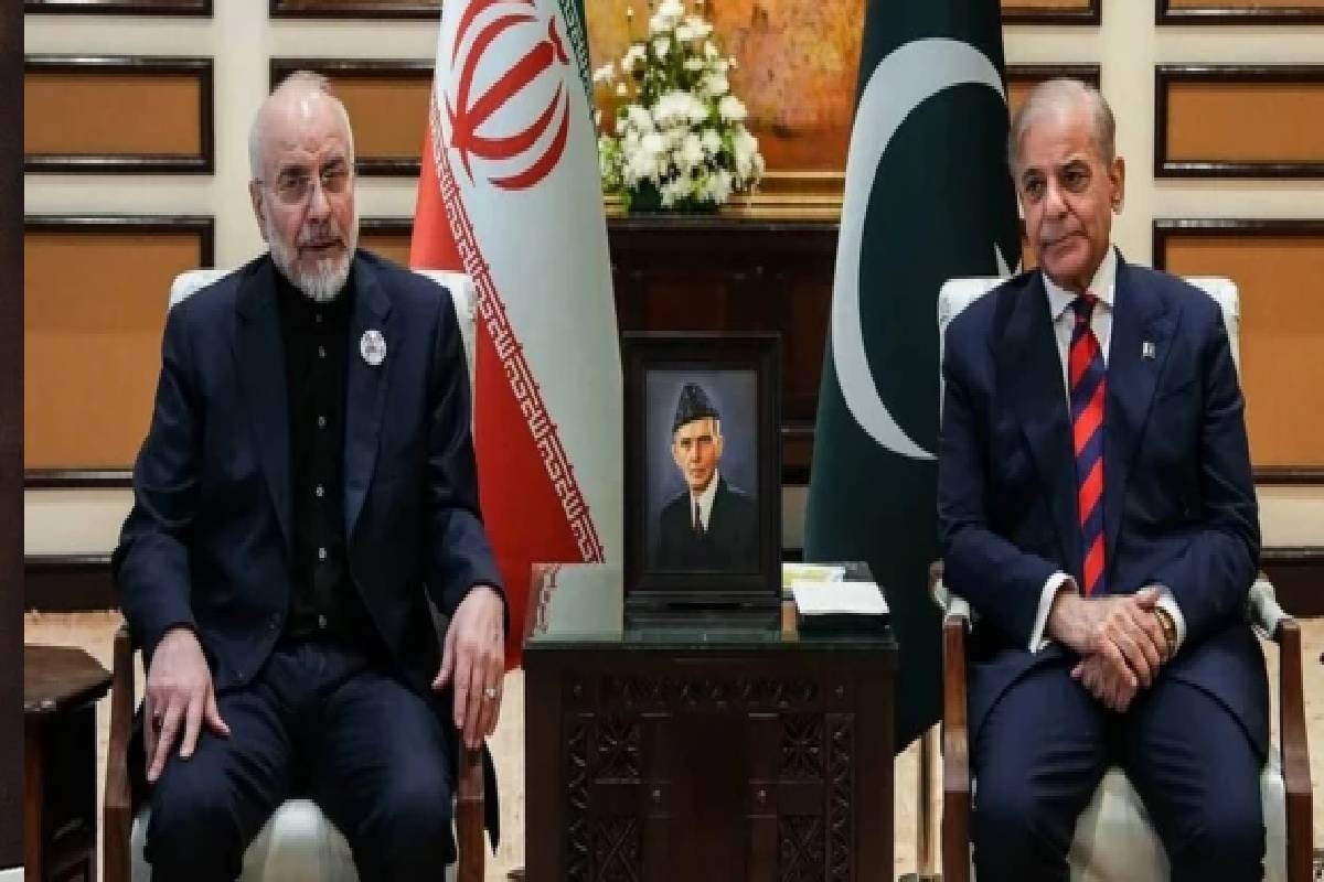 துறைமுகங்களை முற்றுகையிட்டால் ஹோர்முஸ் நீரிணை திறந்திருக்காது..! ட்ரம்ப்பை எச்சரித்த ஈரான் | Tehran Says Us Blockade Of Ports Must