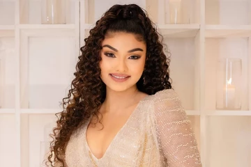 සුහන්දි කලා තරු මැද ජයටම උපන්දිනය සැමරූ හැටි මෙන්න