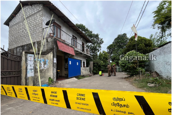 තියුණු ආයුධයකින් පහර දී පුද්ගලයෙක් ඝාතනය කෙරේ  | A Person Was Attacked And Killed