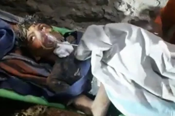 ஆழ்துளை கிணற்றில் விழுந்த 11 வயது சிறுவன்! 104 மணி நேரத்திற்கு பின்பு உயிருடன் மீட்பு