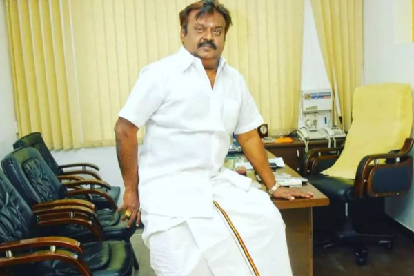 அப்பழுக்கற்ற அரசியல்வாதி பிறந்த தினம் இன்று - என்றைக்கும் கேப்டன் இவர்தான்! | Actor Vijayakanth Birthday Today
