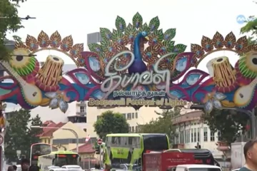 சிங்கப்பூரின் லிட்டில் இந்தியாவில் களைகட்டும் தீபாவளி அலங்காரம் (Photos)