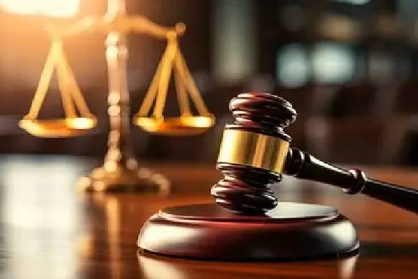 தனிமையிலிருந்த தாய் மற்றும் குழந்தைகளுக்கு நேர்ந்த கொடுமை: நீதிமன்றம் பிறப்பித்த உத்தரவு | Man Who Sexually Assaulted Mother N Two Daughters தனிமையிலிருந்த தாய் மற்றும் குழந்தைகளுக்கு நேர்ந்த கொடுமை: நீதிமன்றம் பிறப்பித்த உத்தரவு | Man Who Sexually Assaulted Mother N Two Daughters