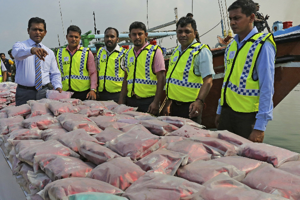 3 ஆயிரம் கிலோ போதை பொருள் களஞ்சியத்தில்! | 3 Thousand Kg Of Drugs In The Warehouse