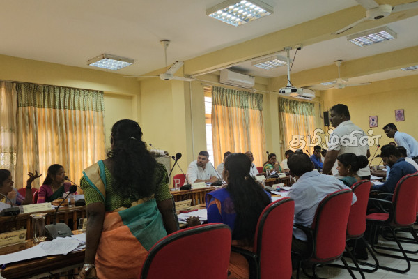 யாழ் - மானிப்பாய் பிரதேச சபையின் மாதாந்த அமர்வில் அமைதியின்மை | Manipay Pradeshiya Sabha Session Sound System