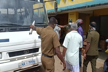 முகக்கவசம் சீராக அணியாதவர்களுக்கு எதிராக வழக்கு தாக்கல்