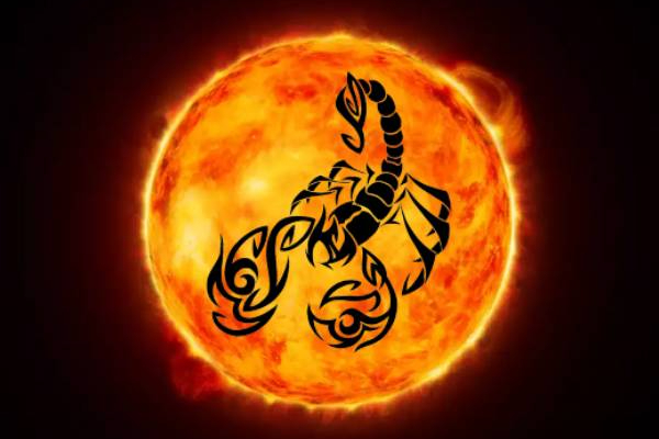 யார் யாருக்கெல்லாம் சூரியனால் வாழ்க்கை சூப்பரா மாறப் போகுது? இந்த 4 ராசிக்கும் எச்சரிக்கை.... பேராபத்தில் சிக்க நேரிடும்! | Sun Transit In Scorpio On 16 November 2021 Effect