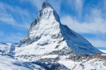 ஆல்ப்ஸ் மலையில் மலையேற்றத்துக்குச் சென்ற சுவிஸ் நாட்டவர்களுக்கு ஏற்பட்ட துயரம்