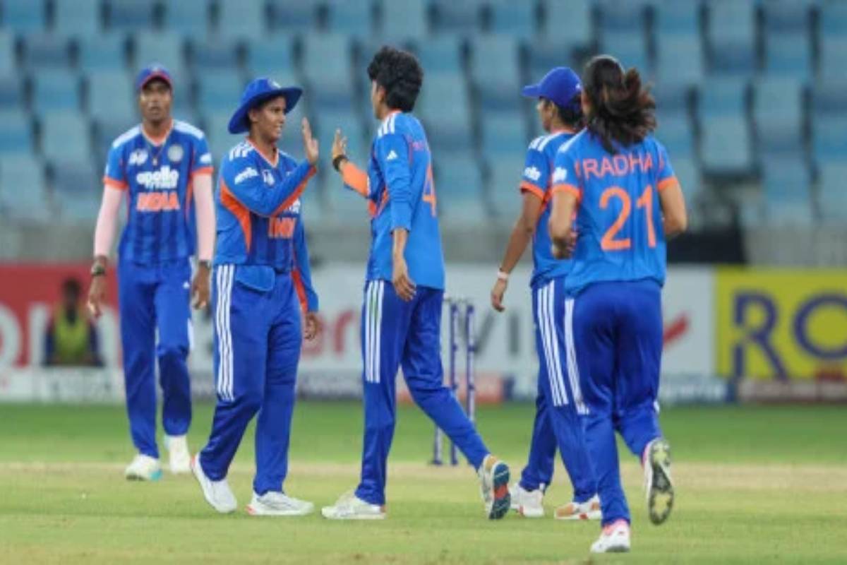 இலங்கையை வீழ்த்தி மகளிர் ஆசியக் கிண்ணத்தை தம்வசமாக்கியது இந்தியா | India Defeated Sri Lanka To Clinch Women Asia Cup