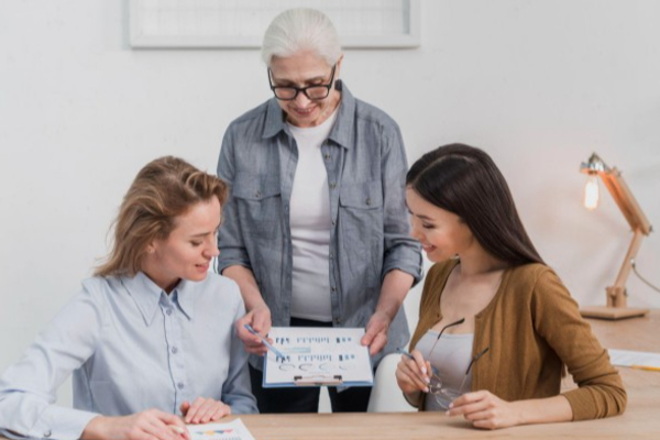 உங்களுக்கான சரியான மருத்துவக் காப்பீட்டுத் திட்டத்தை எவ்வாறு தேர்வு செய்வது..! | How To Choose Right Insurance Plan For Yourself