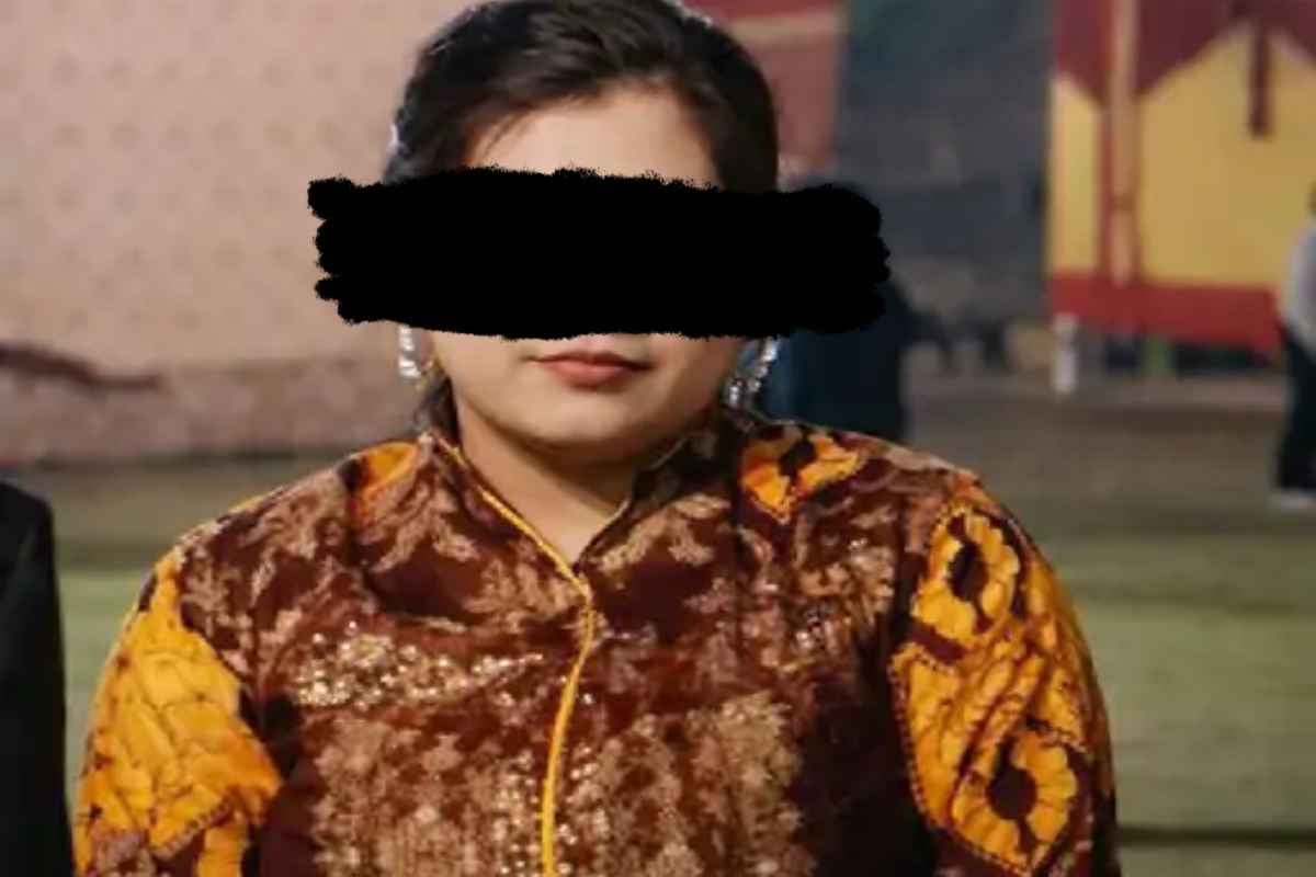 நோயால் பலியான ஆசிரியை ; 4 மாதங்கள் சடலத்தை வைத்து தந்தை செய்த செயல் | Teacher Dies Of Illness Father S Shocking Act நோயால் பலியான ஆசிரியை ; 4 மாதங்கள் சடலத்தை வைத்து தந்தை செய்த செயல் | Teacher Dies Of Illness Father S Shocking Act