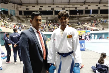 தெற்காசிய குமித்தே கராத்தே போட்டியில் மட்டக்களப்பு வீரர் சாதனை (Photo)