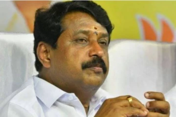 ஹிந்தி விவகாரத்தில்   தமிழக அரசு  அவதூறு பரப்பி வருகிறது : பாஜக எம்எல்ஏ நயினார் நாகேந்திரன்