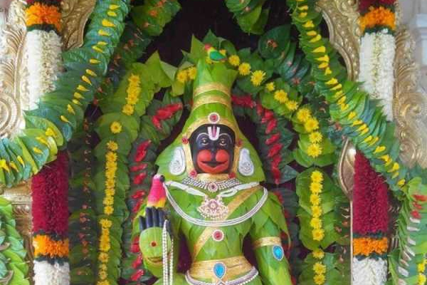 ஹனுமனை இவ்வாறு வழிபடுவதால் நாம் நினைத்த காரியம் நிறைவேறும் | Pray Hanuman This Way