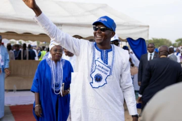 உள்நாட்டு கலவரத்தை தூண்டிய முன்னாள் பிரதமருக்கு 30 ஆண்டுகள் சிறை