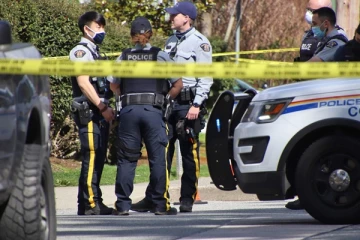 பொதுமக்களை நடுங்க வைத்த பட்டப்பகல் துப்பாக்கிச் சூடு