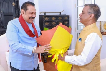 மகிந்தவை தேடிச் சென்று சந்தித்தார் இந்திய தூதுவர்