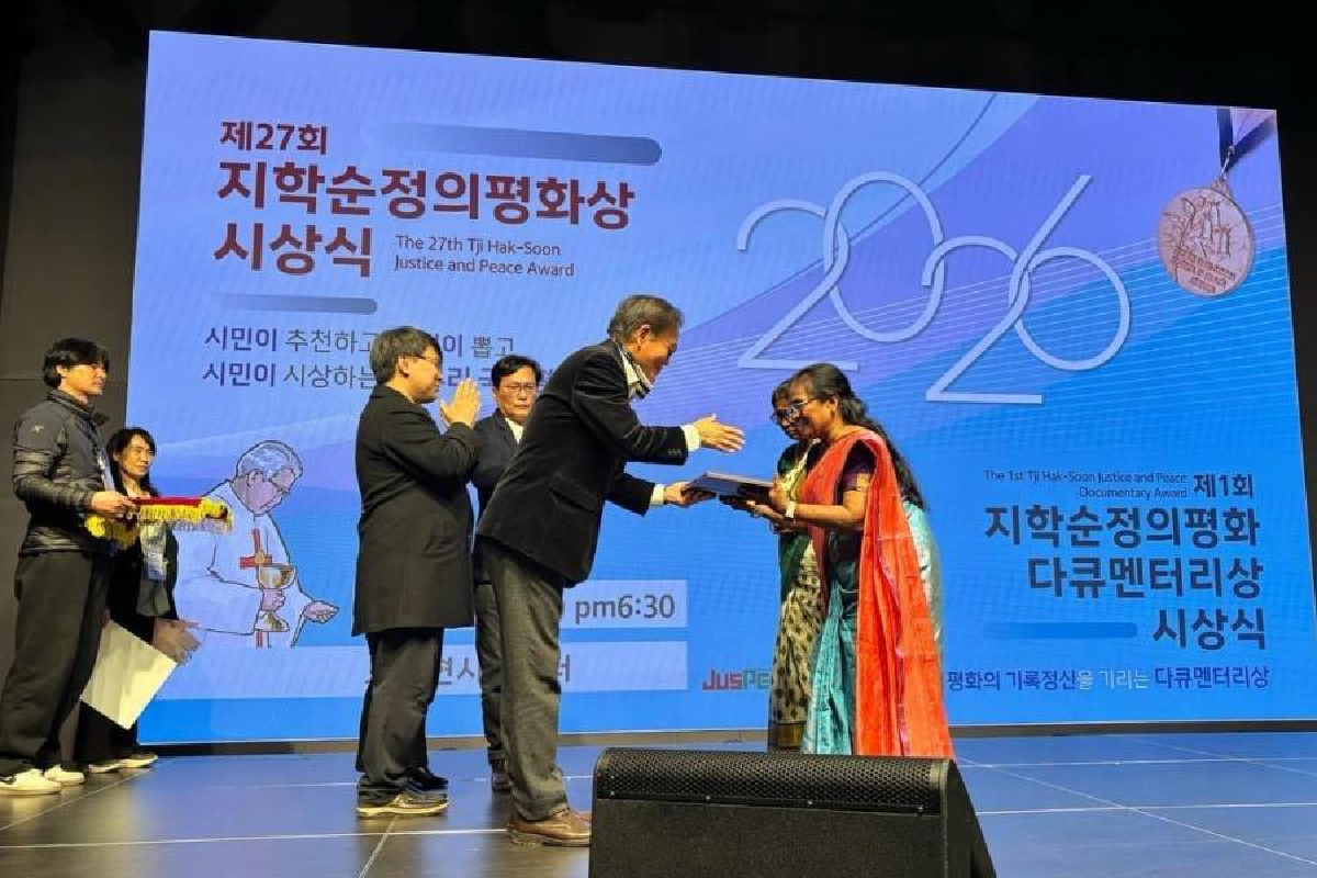 வலிந்து காணாமல் ஆக்கப்பட்டவர்களின் சங்கத்துக்கு வெளிநாடொன்றில் கிடைத்த விருது | Disappeared Persons Receives Award In South Korea வலிந்து காணாமல் ஆக்கப்பட்டவர்களின் சங்கத்துக்கு வெளிநாடொன்றில் கிடைத்த விருது | Disappeared Persons Receives Award In South Korea