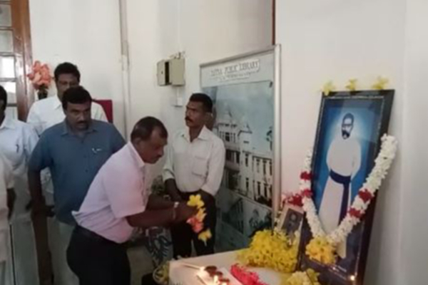 ஆசியாவின் மிகப்பெரிய நூலகமான யாழ்.பொது நூலகம் தீயிட்டு 41 ஆண்டுகள் நிறைவு அனுஷ்டிப்பு | Jaffna Public Library Asia S Largest Library
