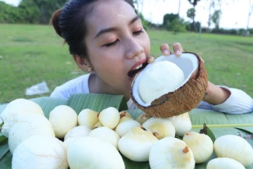 காலையில் வெறும் வயிற்றில் தேங்காய் சாப்பிட்டால் என்ன நடக்கும் தெரியுமா?