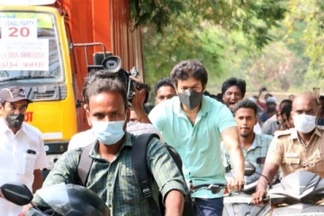 நடிகர் விஜய் சைக்களில் வாக்களிக்க வந்ததற்கு காரணம் என்ன? விஜய் தரப்பு விளக்கம்