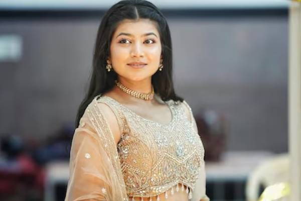 சீரியல் நடிகை நந்தினி தற்கொலை செய்தது இதனால் தானா?.. அவரே எழுதிய கடிதம் | Gowri Serial Actress Nandhini Death Note