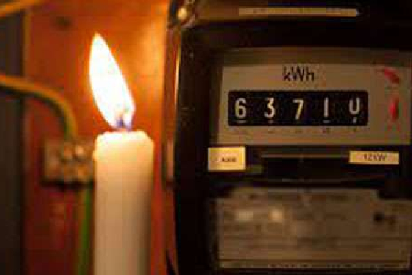 4 மணித்தியாலம் மின்வெட்டை மேற்கொள்ள தீர்மானம் - ஐபிசி தமிழ்