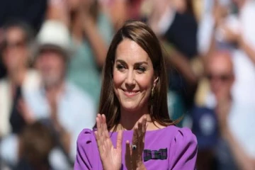 பொதுவெளியில் தோன்றிய பிரித்தானிய இளவரசி கேத் மிடில்டன்!