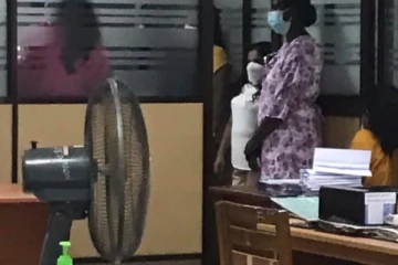 கொழும்பு அரச அலுவலகம் சென்ற பெண்ணொருவருக்கு இப்படி ஒரு அவலநிலை!