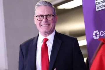 அமெரிக்காவின் வரி விதிப்புக்கு கெய்ர் ஸ்டார்மர் அரசாங்கம் ஆதரவு!