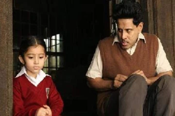 புகைப்பிடிக்கும் காட்சியில் நடித்துள்ள பேபி சாரா.. அதிர்ச்சியடைந்த ரசிகர்கள்