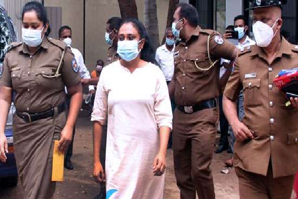 பிணையில் வெளியே வந்தார் நடிகை தமிதா! | Actress Tamitha Aberathne Released