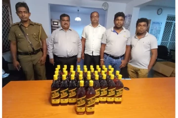 පොහොයදා  අලෙවියට තිබු මත්පැන් තොගයට සිදුවු දේ .....?