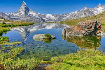 சுற்றுலா செல்ல தலைசிறந்த இடங்களில் ஒன்றாக தேர்வு செய்யப்பட்டுள்ள சுவிஸ் மாகாணம்