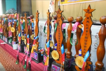 'வாழும் போதே வாழ்த்துவோம்' மன்னாரில் இடம்பெற்ற உலகத் தமிழர் விருது வழங்கும் விழா (video)