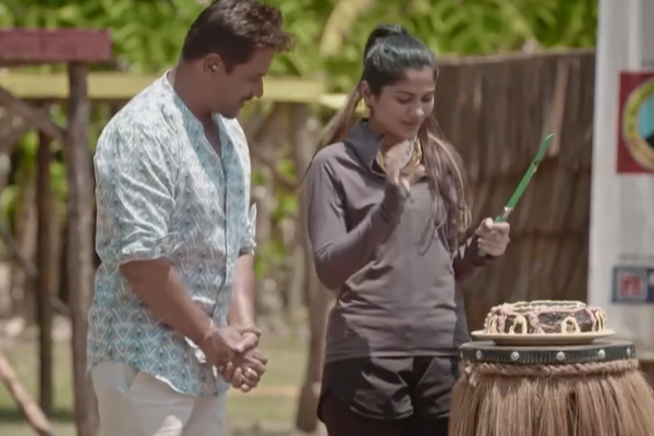 சர்வைவரில் தொகுப்பாளர் அர்ஜூன் கொடுத்த சர்ப்ரைஸ்!  உச்சக்கட்ட மகிழ்ச்சியில் போட்டியாளர்கள் | Survivor Live Show