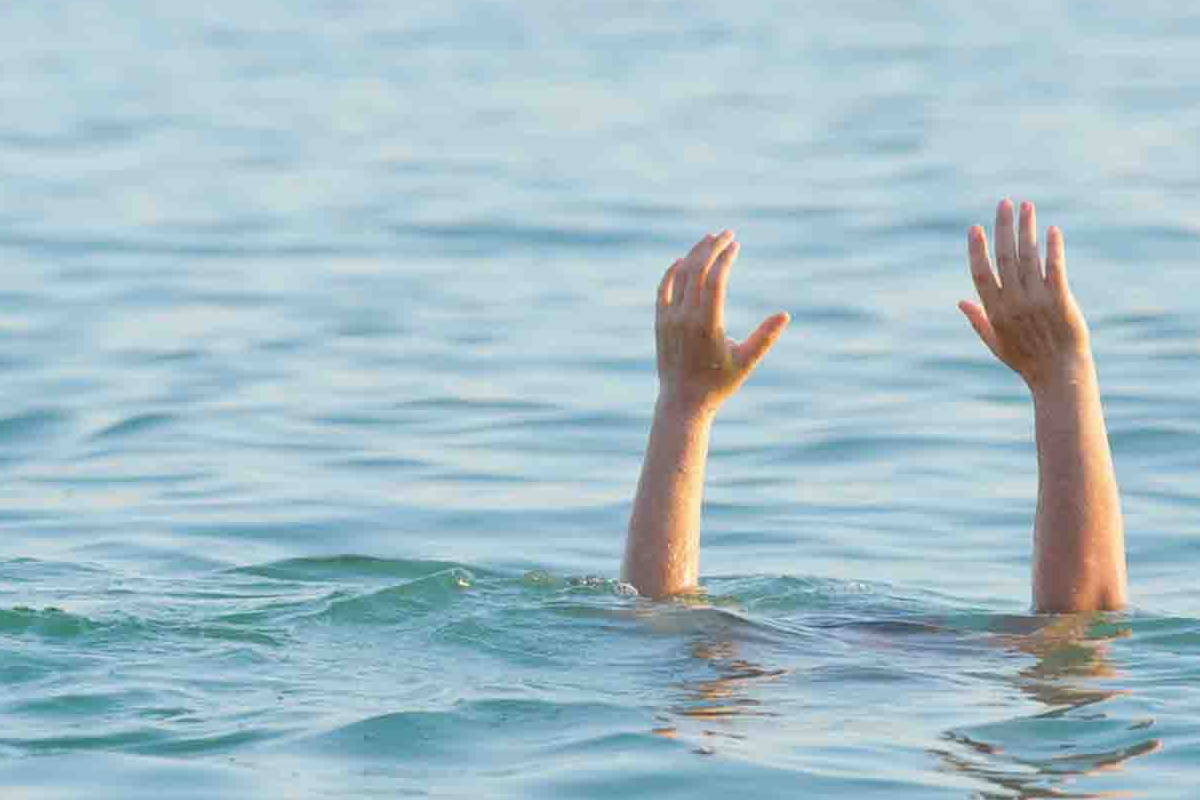 கடலில் நீராடச் சென்ற சுற்றுலாப் பயணி நீரில் மூழ்கி பலி | Foreign Tourist Dies At Nilaveli Beach