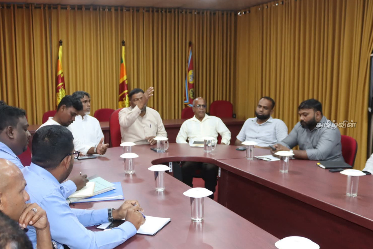 திருகோணமலை - மூதூர் பேருந்து சேவை கிண்ணியா ஆலங்கேணி ஊடாக செல்ல அனுமதி | Trincomalee Muthur Bus Service திருகோணமலை - மூதூர் பேருந்து சேவை கிண்ணியா ஆலங்கேணி ஊடாக செல்ல அனுமதி | Trincomalee Muthur Bus Service