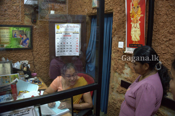 සර්වාංග රෝගවලට තිත තබන සිද්ධාදී වෙද මැදුර | Siddhadi Ayurveda Clinic Healing Hope සර්වාංග රෝගවලට තිත තබන සිද්ධාදී වෙද මැදුර | Siddhadi Ayurveda Clinic Healing Hope