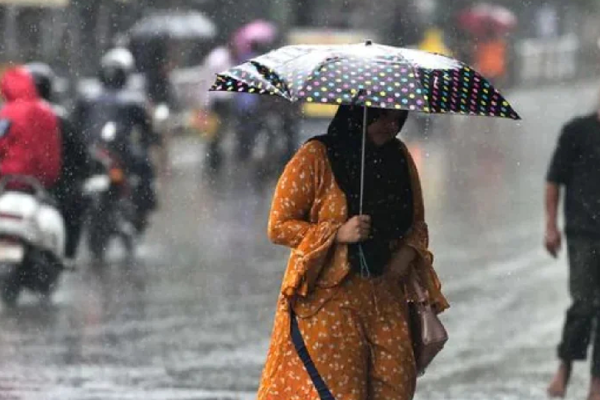 பல இடங்களில் இடியுடன் கூடிய மழை : விடுக்கப்பட்ட எச்சரிக்கை | Heavy Rain Of Up To 100Mm In Many Places