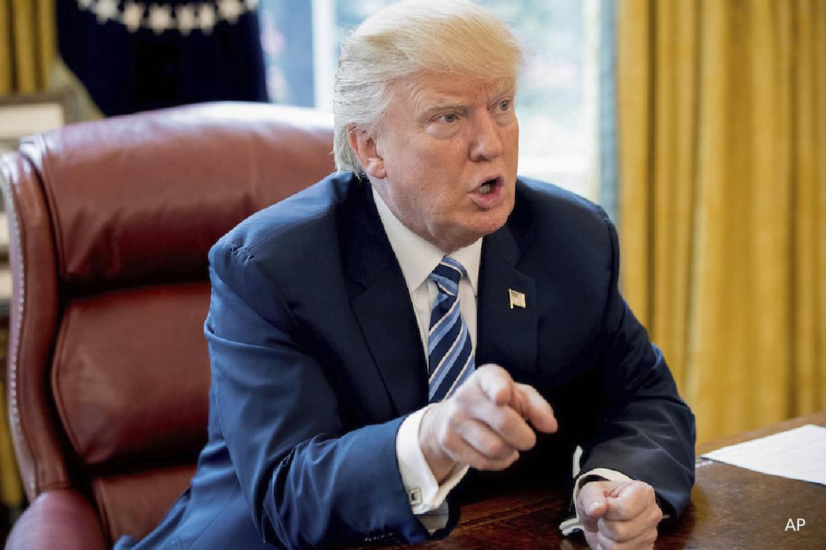 முற்றுகையைக் கடக்க முயற்சி... ஈரானியக் கப்பல் ஒன்றை அதிரடியாகக் கைப்பற்றிய அமெரிக்கா | Us Forcibly Seized Iran Ship