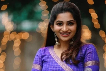 தமிழும் சரஸ்வதியும் சீரியல் நடிகை நக்ஷத்ராவின் சகோதரரா இது..! அவரே வெளியிட்ட அழகிய புகைப்படம்..