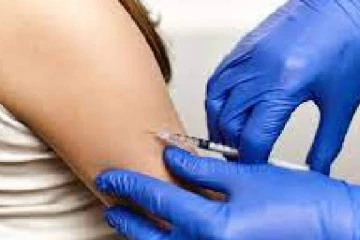 கட்டாயமாக்கப்படுகிறதா கொரோனா தடுப்பூசி அட்டை?