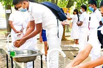 පාසල් පැවැත්වීම සම්බන්ධයෙන් අවසන් තීරණය හෙට