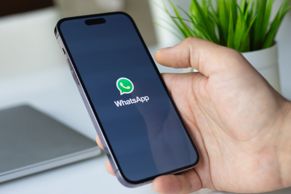 நாட்டு மக்களுக்காக பொலிஸாரால் புதிய வட்ஸ்அப் தொலைபேசி இலக்கம் அறிமுகம் | Whatsapp Number To Report Crimes