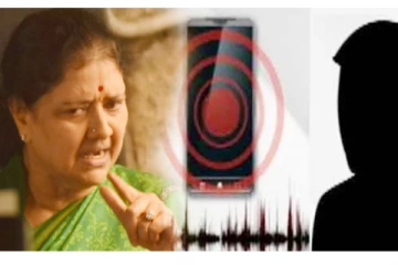 என்னை யாராலும் தடுக்கவே முடியாது - சசிகலாவின் அடுத்த ஆடியோ ரிலீஸ் - குழப்பத்தில் அதிமுகவினர்